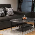 Cozy 2Br Apt In Central Bangkok 5 Mins Bts 110 Sqm By Mattco