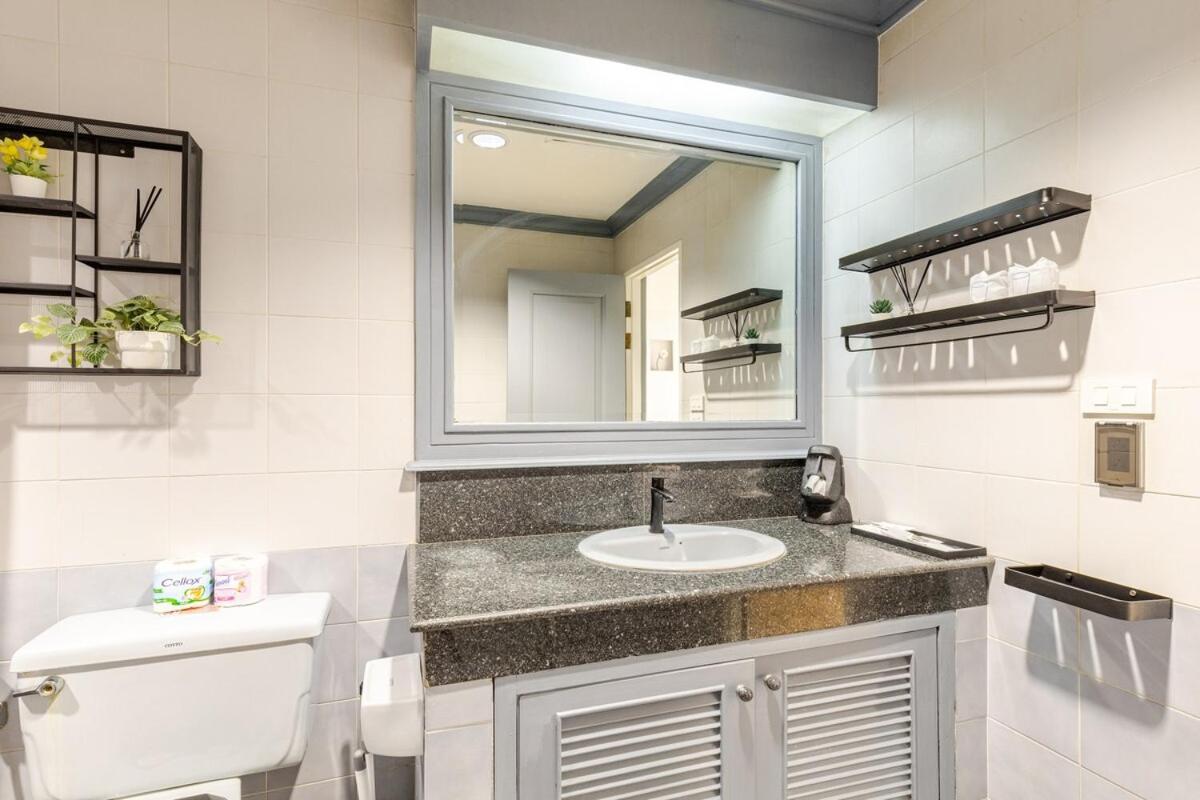 Cozy 2br In 5 Mins Bts 110 Sqm By Mattco Apartment *